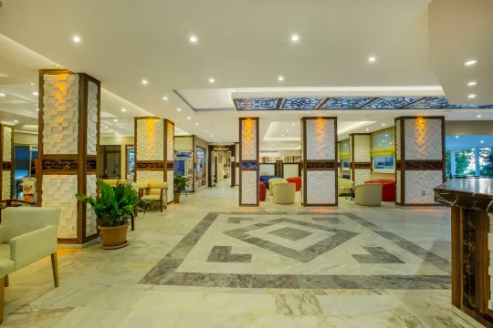 KLEOPATRA BEACH HOTEL Lobby