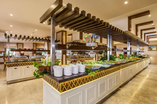 KLEOPATRA BEACH HOTEL Restaurants