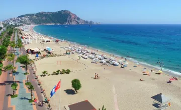 KLEOPATRA LIFE Pools & Beach