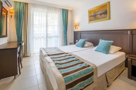 KLEOPATRA ROYAL PALM Rooms