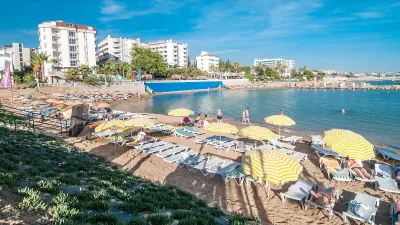 KOLIBRI HOTEL Pools & Beach