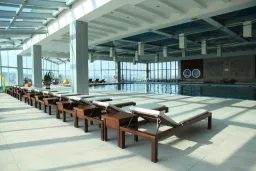 KOLIN HOTEL Pools & Beach