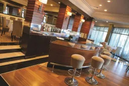 KOLIN HOTEL Bars