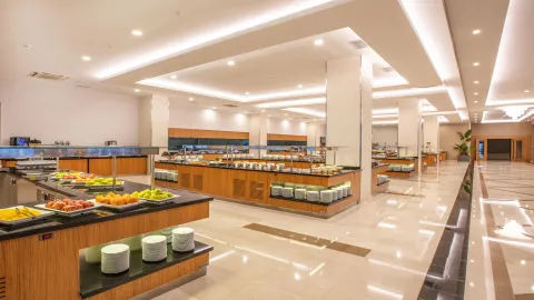 KORUMAR EPHESUS BEACH AND SPA RESORT Restaurants