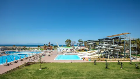 KORUMAR EPHESUS BEACH AND SPA RESORT Pools & Beach