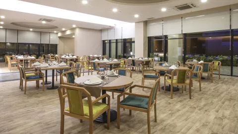 KORUMAR EPHESUS BEACH AND SPA RESORT Restaurants
