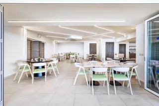 KRIOPIGI HOTEL Restaurants