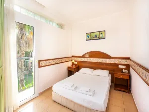KRISS HOTEL Rooms