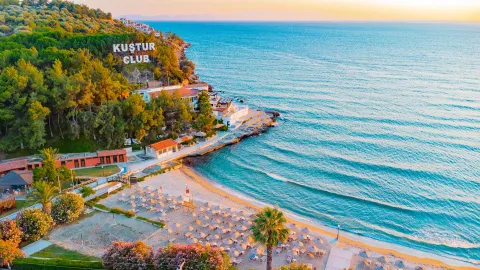KUSTUR CLUB HOLIDAY VILLAGE Pools & Beach