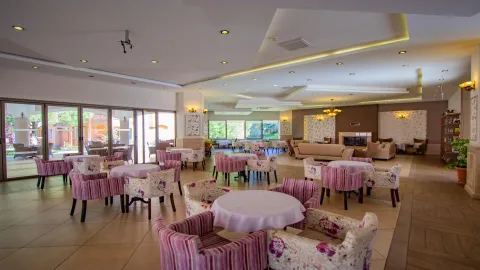 KUSTUR CLUB HOLIDAY VILLAGE Bars