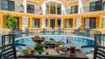 L HOTEL SARIGERME Restaurants