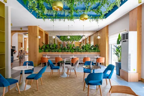 LA BENATA HOTEL Bars