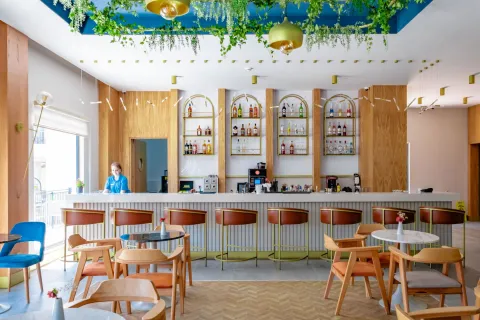 LA BENATA HOTEL Bars