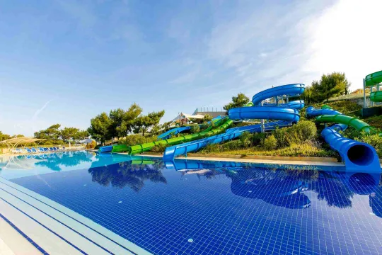 LA BLANCHE ISLAND BODRUM Pools & Beach