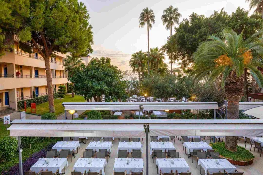 LABRANDA HOTEL ALANTUR Restaurants