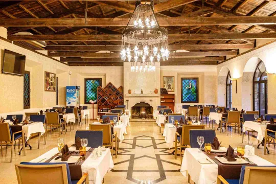 LABRANDA HOTEL ALANTUR Restaurants