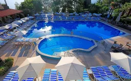 LABRANDA MARES MARMARIS HOTEL Pools & Beach