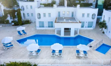LABRANDA TMT BODRUM RESORT Pools & Beach