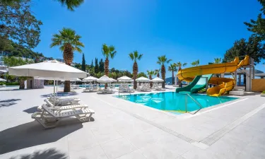 LABRANDA TMT BODRUM RESORT Pools & Beach