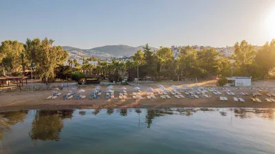 LADONIA HOTELS DEL MARE Pools & Beach