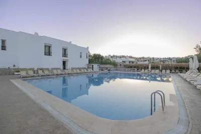 LADONIA HOTELS DEL MARE Pools & Beach