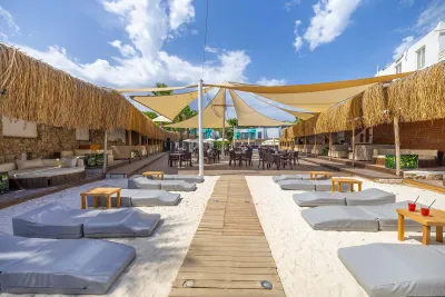 LADONIA HOTELS LEO BEACH RESORT ADULTS ONLY +16 Pools & Beach