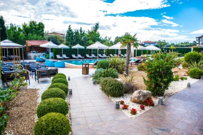 LAGARIA HOTEL - APARTMENTS Pools & Beach