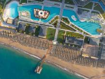 LAGO HOTEL Pools & Beach