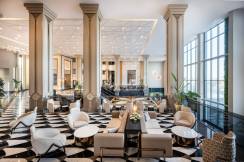 LAGO HOTEL Lobby