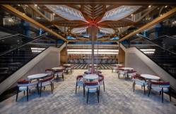 LAGO HOTEL Bars