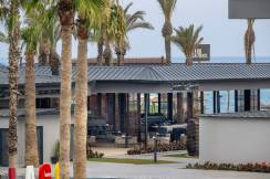 LAGO HOTEL Restaurants