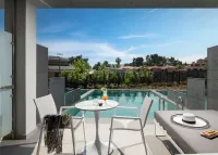LAGOMANDRA BEACH Pools & Beach