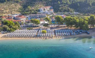 LAGOMANDRA HOTEL - SPA Pools & Beach