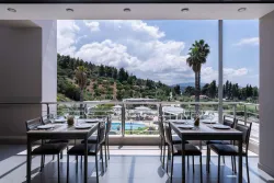 LAGOMANDRA HOTEL - SPA Restaurants