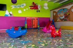 LAGOMANDRA HOTEL - SPA Mini Club