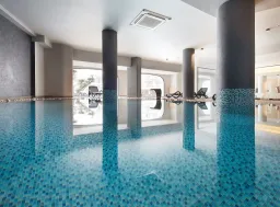 LALILA BLUE SUITES Pools & Beach