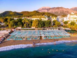 LANCORA BEACH HOTEL