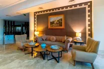 LANCORA BEACH HOTEL Lobby