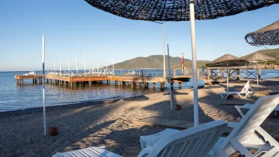 LATANYA PARK RESORT Pools & Beach