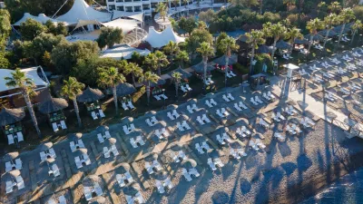 LATANYA PARK RESORT Pools & Beach