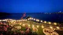LAUR HOTELS EXPERIENCE - ELEGANCE Bars