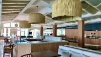 LAUR HOTELS EXPERIENCE - ELEGANCE Bars