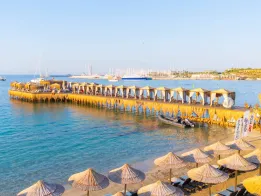 LAUR HOTELS EXPERIENCE - ELEGANCE Pools & Beach