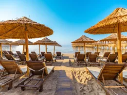 LAUR HOTELS EXPERIENCE - ELEGANCE Pools & Beach