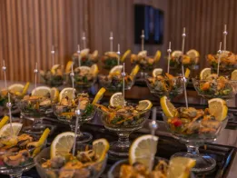 LAUR HOTELS EXPERIENCE - ELEGANCE Restaurants