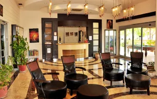 LAVITAS HOTEL Lobby