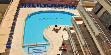 LAVITAS HOTEL Pools & Beach