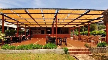 LAVITAS HOTEL Restaurants
