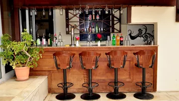 LAVITAS HOTEL Bars