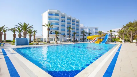 FESTIVAL HOTEL Pools & Beach